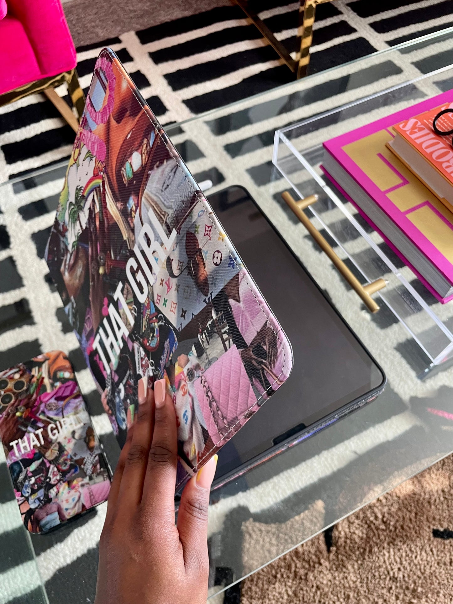 2.0 That Girl Pad Case *read description*
