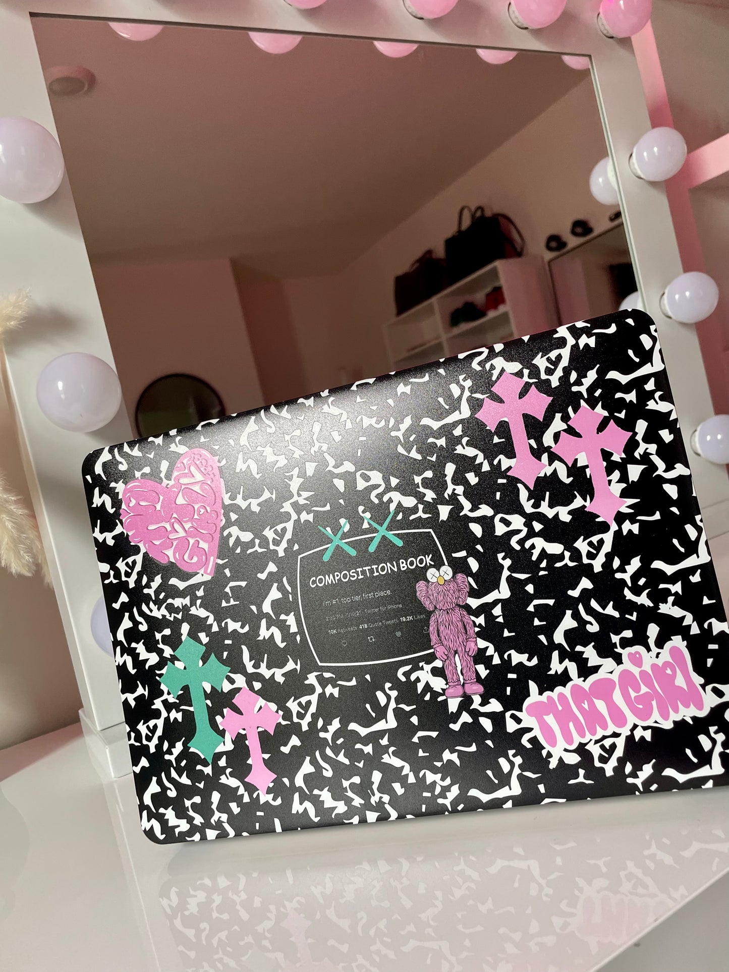 That Girl Computer Case (READ DESCRIPTION FOR MODEL NUMBER)