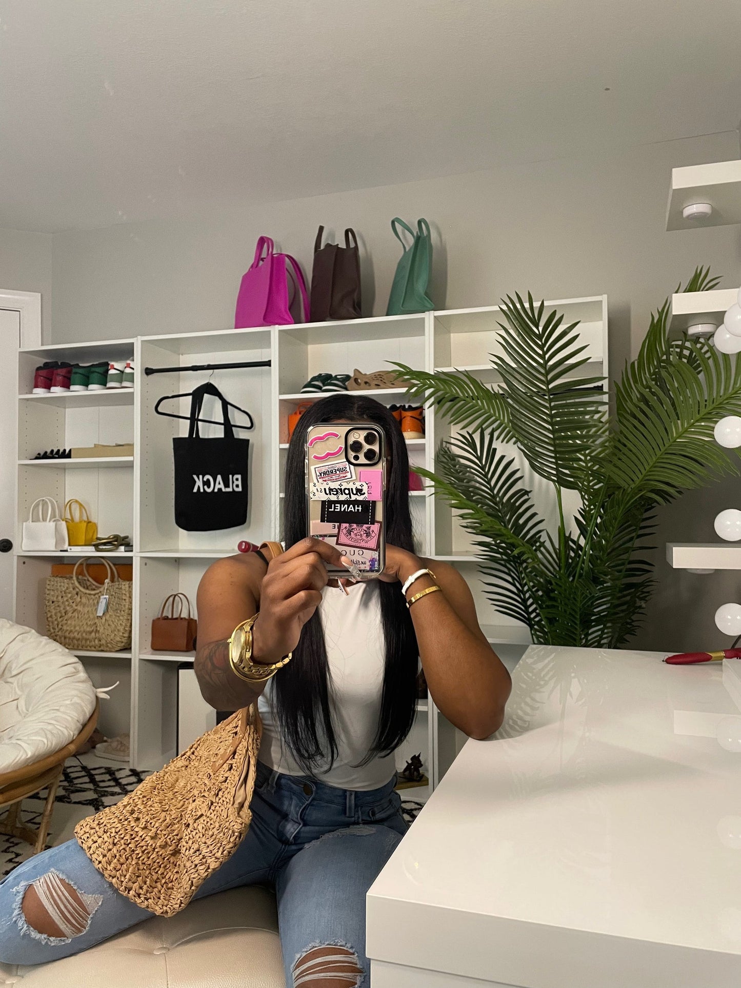 2.0 Luxury Lifestyle