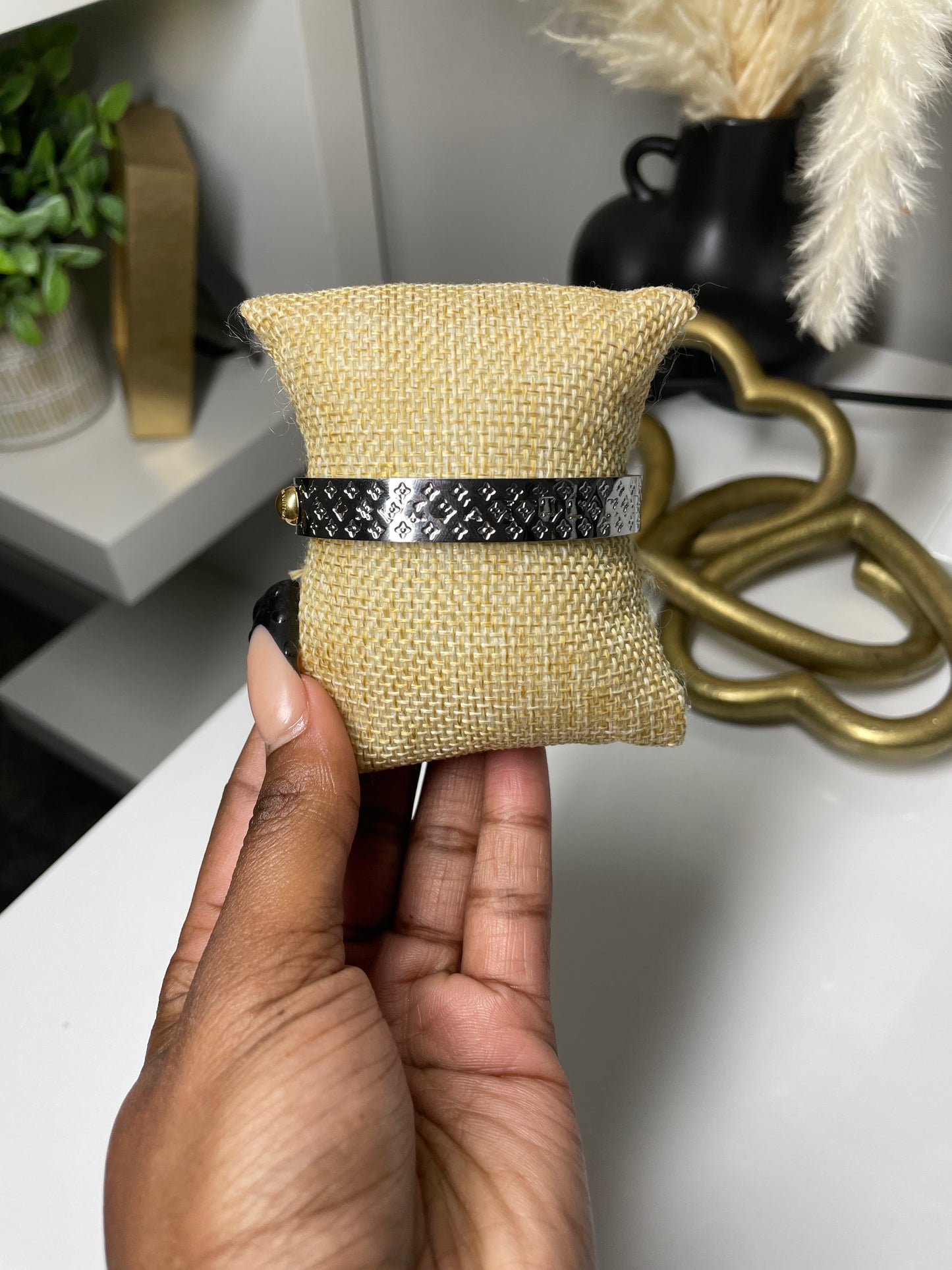 Retro Bangle *size 17cm only*
