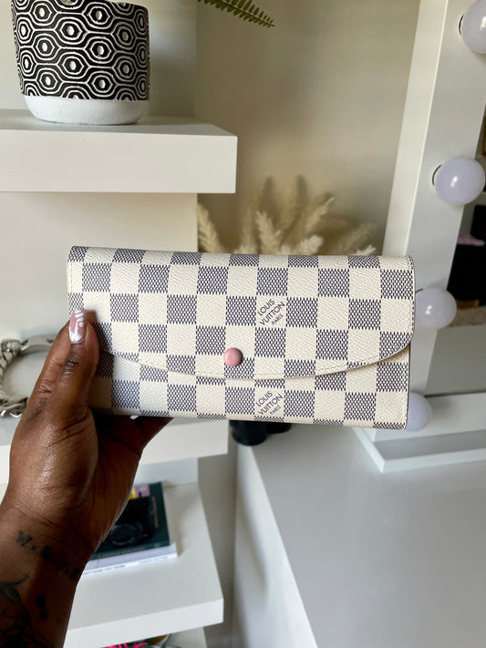 Long White|Pink wallet/ Card holder